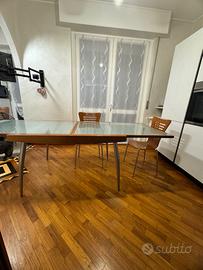 Tavole e 4 sedie Calligaris