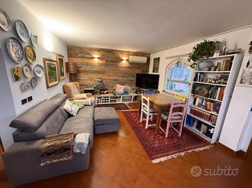 VILLA SINGOLA A ALBISOLA SUPERIORE