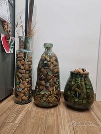 Vasi in vetro con tappi di sughero