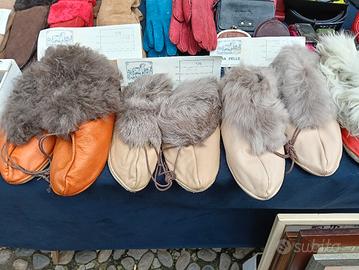 guanti e pantofole in pelle e camoscio 