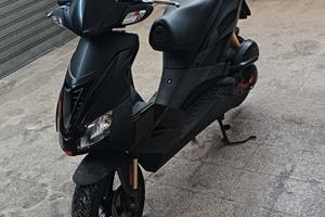 Aprilia sr 50 r factory carburatore