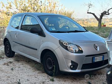 Twingo benzina - metano neopatentati