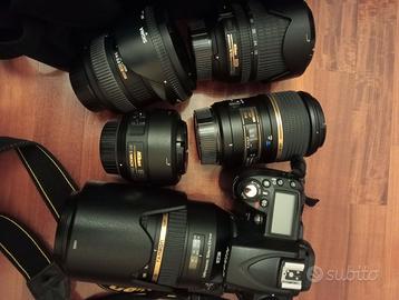 Macchina fotografica più obiettivi