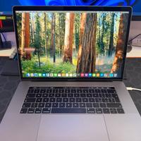 MacBook Pro 2018 15" 16GB Ram 512GB SSD