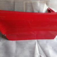 Porta Ferrari 360 e calandra fari