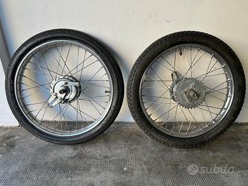 cerchi con gomme 1,35x16