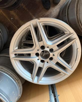 Cerchio in lega ORIGINALE Mercedes AMG