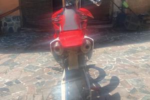 Honda CRF 250R - 32 ore totali - Condizioni Ecc.