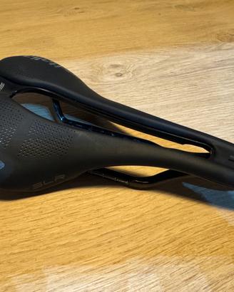 SELLE ITALIA SLR BOOST KIT CARBONIO SUPERFLOW L3