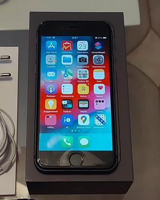 iPhone 8 – 64GB Space Gray