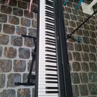 tastiera  Yamaha  piano p 45