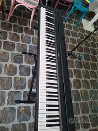 tastiera  Yamaha  piano p 45