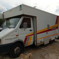 Autonegozio resti 49 12 pat.c