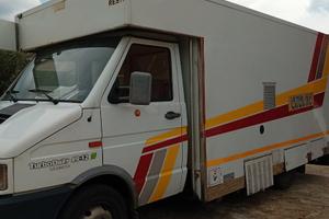 Autonegozio resti 49 12 pat.c