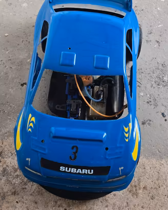 Subaru impreza telecomandata a scoppio