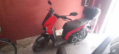 Scooter Elettrico SEAT MO' 125