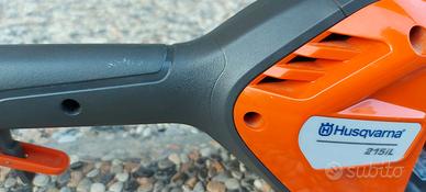 Decespugliatore leggero husquarna 215iL