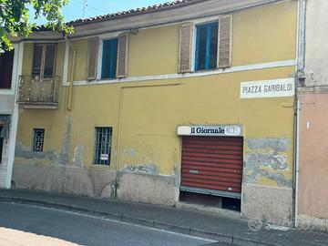 Casa/negozio a Sesto Cremonese