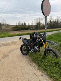 Valenti sm 50 leggere descrizione