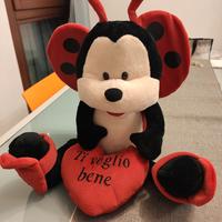peluche Peperina a forma di coccinella con cuore
