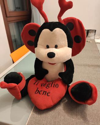 peluche Peperina a forma di coccinella con cuore