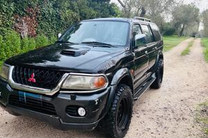 Mitsubishi Pajero Sport 2.5 TD | Off-Road Ready |