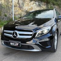 MERCEDES-BENZ GLA 200 d Automatic Premium