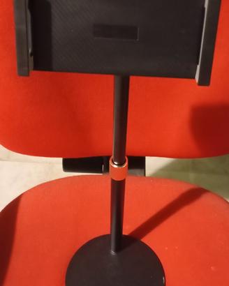 Supporto per tablet e smartphone 