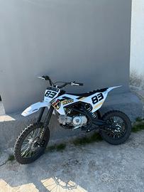 Pitbike M1TO MT03 140cc