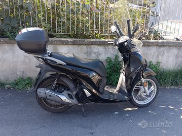 HONDA SH 150 SPORT FINANZ. NO ANTICIPO NO BUSTA PA
