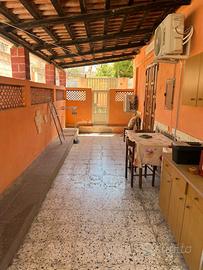 Casa piano terra con veranda e posto auto