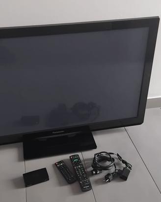 televisore TV Panasonic 42 pollici con decoder T2 