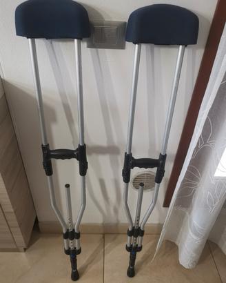 Stampelle ascellari mai utilizzate – come nuove