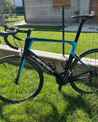 Bici da corsa carbonio Hersh - Shimano Ultegra