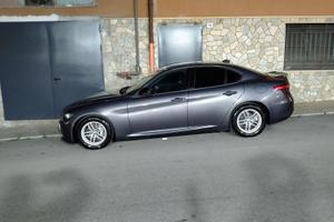 ***ALFA ROMEO GIULIA NUOVISSIMA ***