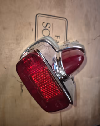 Fanale posteriore Vespa vnb/vba/vbb/gs
