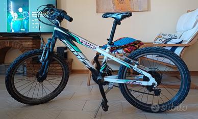 Bicicletta Storm MTB Competition