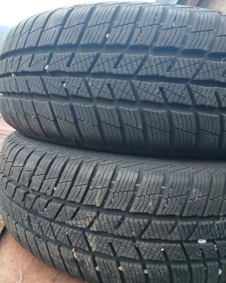 Pneumatici invernali 205 60 r16