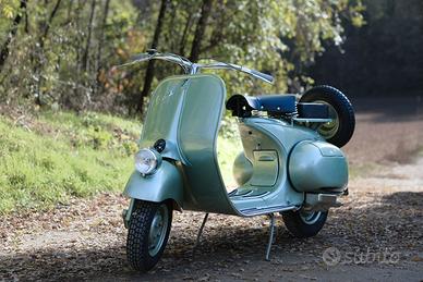 VESPA 125 V1 BACCHETTA 1948