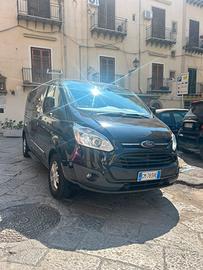 Ford transit custom 9 posti