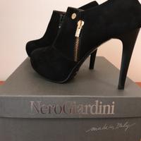Scarpe donna NERO GIARDINI