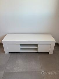 Base Tv Miami, conforama