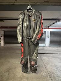 Tuta in pelle per moto