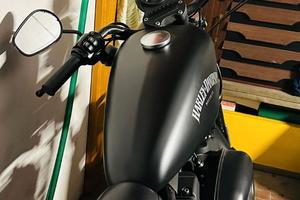 Sportster 883 iron