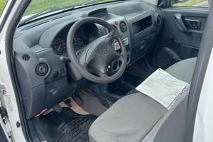 Autocarro Citroen Berlingo