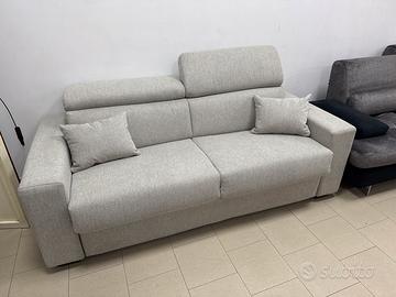 Divano letto matrimoniale