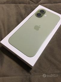 Iphone 17 verde 256gb nuovo da attivare