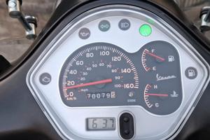VESPA GTS 300 SUPER SPORT