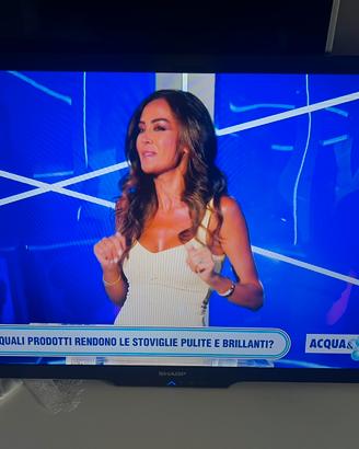 TV 46 POLLICI SHARP AQUOS PERFETTA