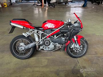 Ducati 749